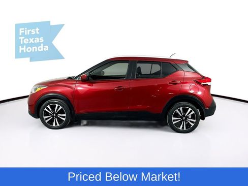 Used 2020 Nissan Kicks SV image 4