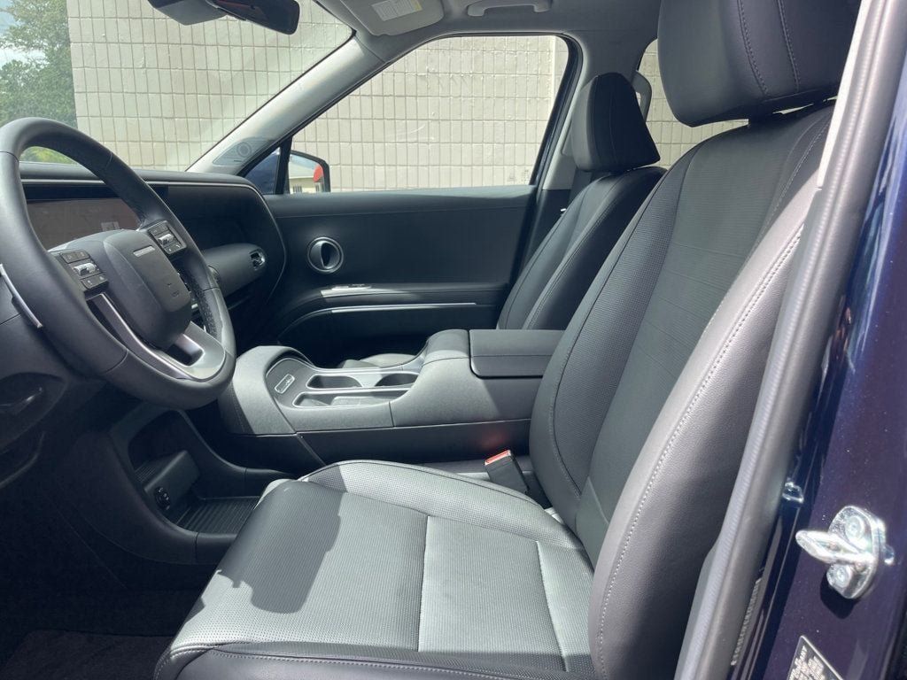 Used 2026 Hyundai Palisade Limited AWD/4WD image 12