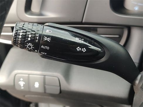 Used 2025 Hyundai Elantra Sport w/ Cargo Package image 26