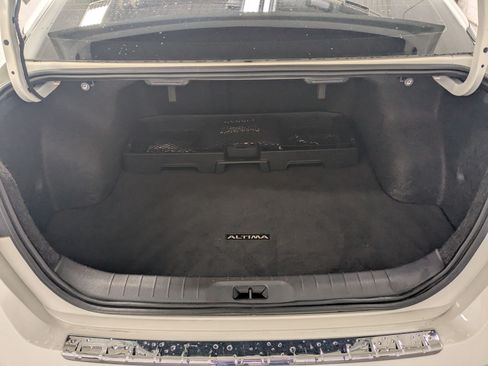 Used 2023 Nissan Altima 2.5 SR AWD/4WD image 23