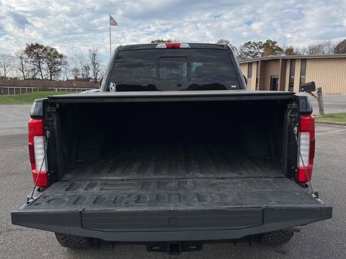 Used 2019 Ford F350 Limited image 19