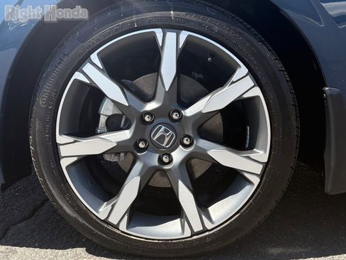 Certified 2025 Honda Civic Sport Touring image 12