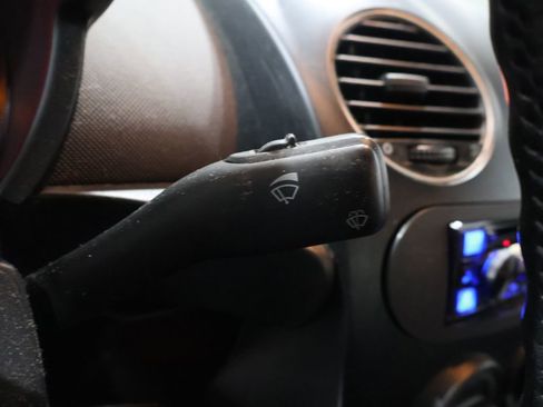 Used 2010 Volkswagen Beetle Coupe image 25