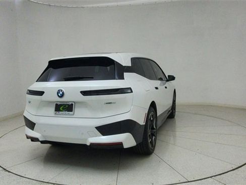 Used 2025 BMW iX xDrive50 image 67