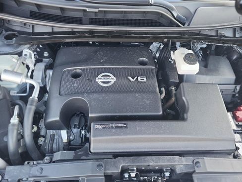 Used 2022 Nissan Murano SV image 32