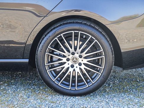 Certified 2025 Mercedes-Benz C 300 Sedan image 10