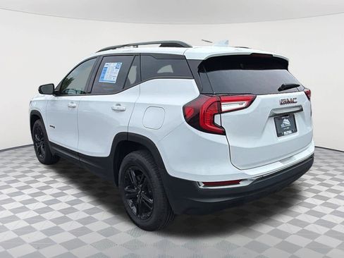 Used 2023 GMC Terrain AT4 AWD/4WD image 7