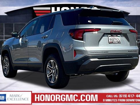 Used 2025 GMC Terrain Elevation AWD/4WD image 4