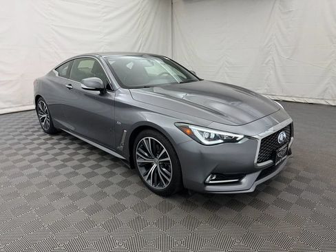 Used 2018 INFINITI Q60 3.0t Luxe w/ Sensory Package 3.0T Luxe AWD/4WD image 4