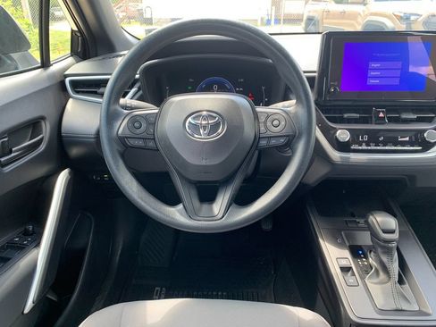 Used 2026 Toyota Corolla Cross AWD Hybrid image 17