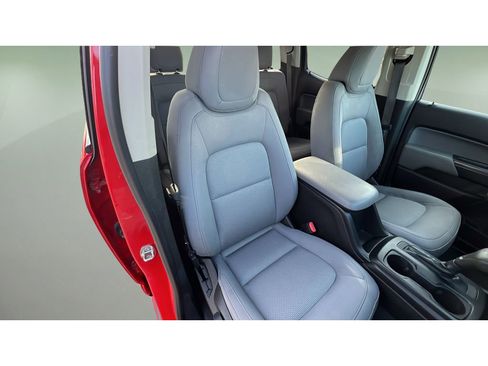 Certified 2020 Chevrolet Colorado W/T w/ WT Convenience Package image 32