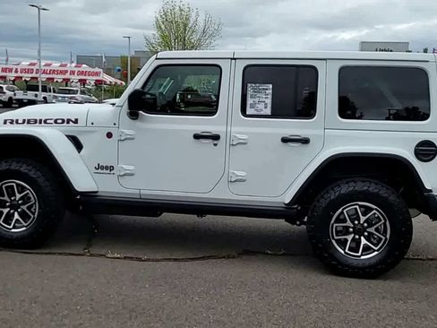 New 2026 Jeep Wrangler Unlimited Rubicon AWD/4WD image 5