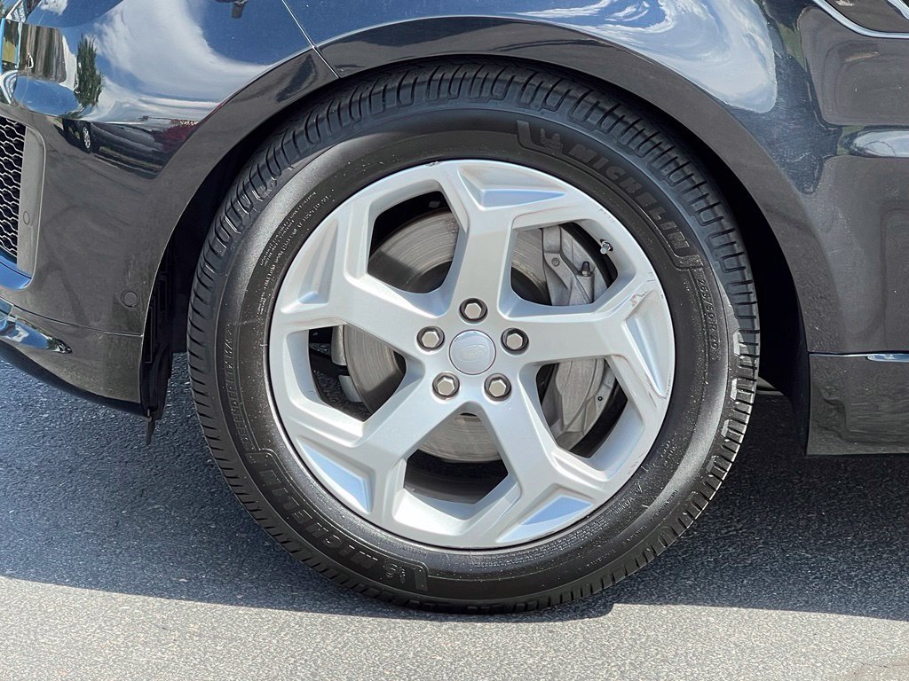 Used 2018 Land Rover Range Rover Sport HSE AWD/4WD image 13