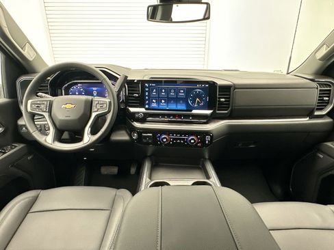 New 2026 Chevrolet Silverado 3500 LTZ w/ LTZ Plus Package AWD/4WD image 15