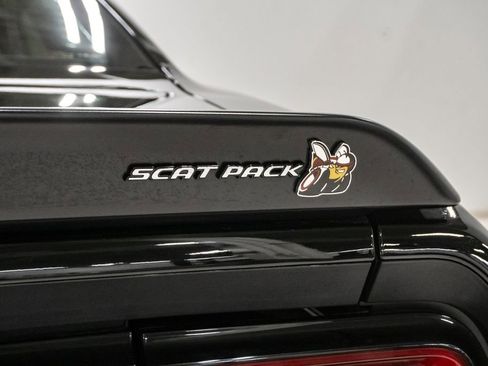 Certified 2021 Dodge Challenger R/T Scat Pack w/ Plus Package RWD image 30
