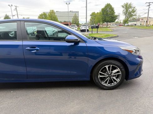 Certified 2023 Kia Forte LXS w/ LXS Technology Package FWD image 6