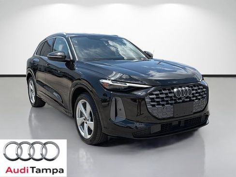 Used 2025 Audi Q5 Prestige AWD/4WD image 1