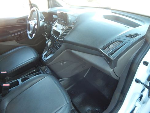 Used 2020 Ford Transit Connect XL image 18