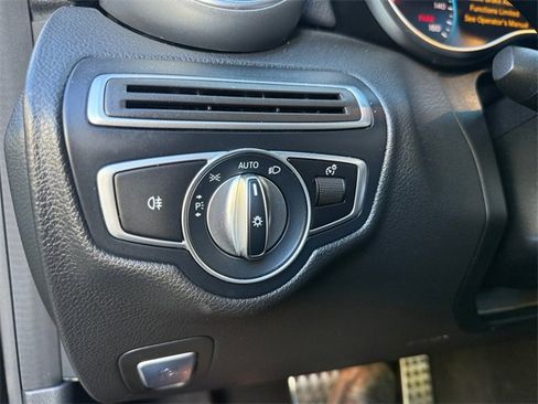 Used 2022 Mercedes-Benz C 300 Cabriolet w/ AMG Line image 14