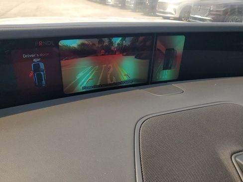 New 2025 Lincoln Nautilus Reserve AWD/4WD image 28