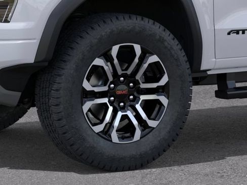 New 2026 GMC Canyon AT4 AWD/4WD image 9