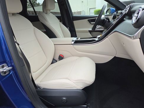 New 2026 Mercedes-Benz GLC 300 4MATIC image 16