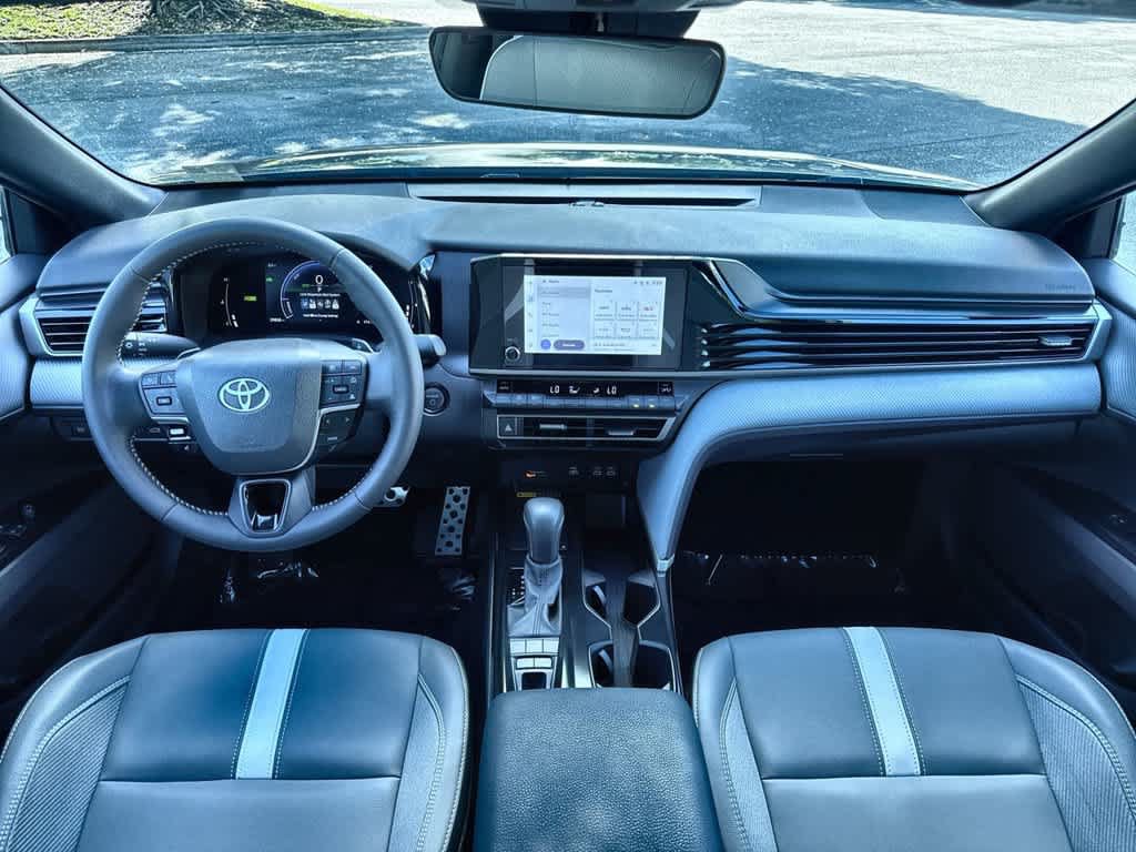 Used 2025 Toyota Camry SE w/ Convenience Package FWD image 24