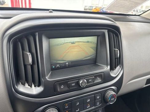 Used 2018 GMC Canyon 2WD Crew Cab w/ Convenience Package image 28