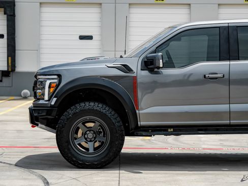 Used 2025 Ford F150 Raptor w/ Equipment Group 803A Raptor R AWD/4WD image 8