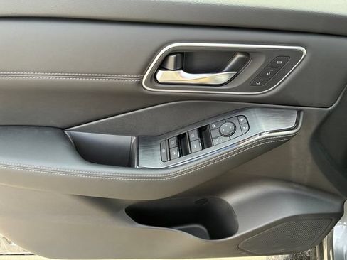 New 2026 Nissan Rogue Platinum w/ Platinum Premium Package AWD/4WD image 19
