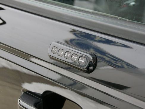 Used 2023 Ford Bronco Outer Banks image 13