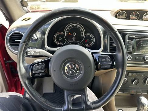 Used 2013 Volkswagen Beetle 2.0T FWD image 14