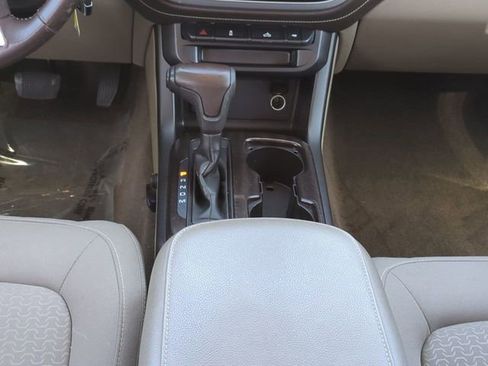 Used 2016 GMC Canyon SLE w/ SLE Convenience Package image 19