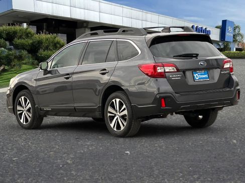 Used 2019 Subaru Outback 2.5i Limited w/ Popular Package #2 image 6