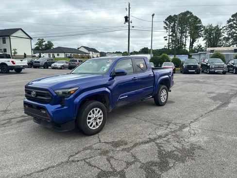 Used 2025 Toyota Tacoma SR5 RWD image 77