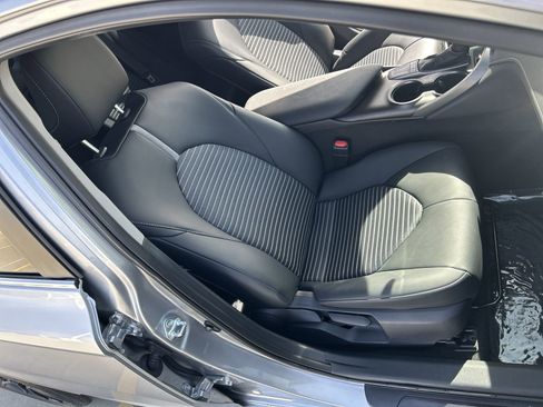 Used 2024 Toyota Camry SE w/ TRD Appearance Package (TMS) image 25