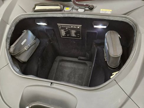 Used 2020 Ferrari F8 Tributo image 25