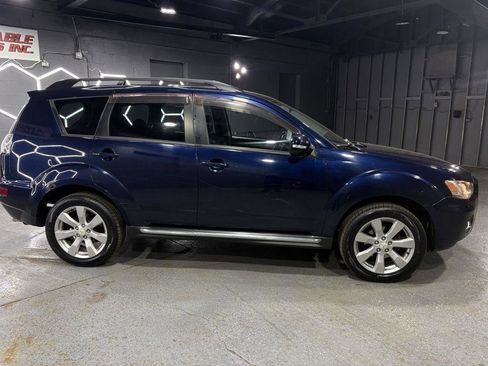 Used 2010 Mitsubishi Outlander XLS AWD/4WD image 6