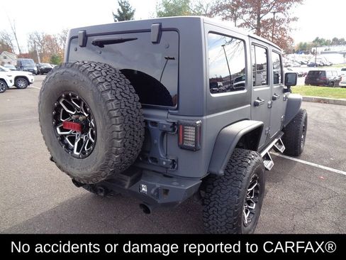 Certified 2017 Jeep Wrangler Unlimited Rubicon w/ Connectivity Group image 2