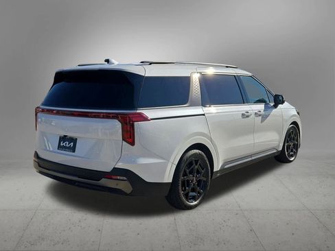 Certified 2025 Kia Carnival SX w/ SX Dark Edition Package image 6