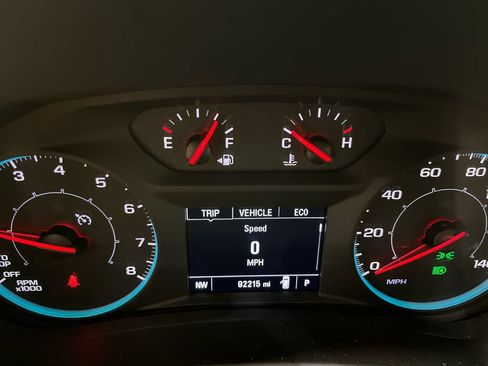 Used 2021 Chevrolet Equinox LS AWD/4WD image 17
