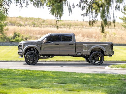 Used 2026 Ford F450 King Ranch w/ Chrome Package AWD/4WD image 9