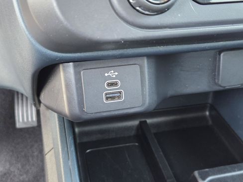 Used 2025 Ford Maverick XL FWD image 12