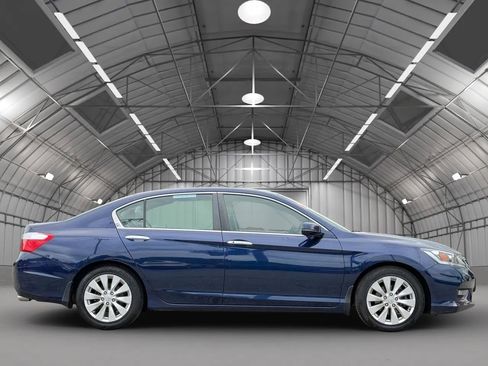 Used 2014 Honda Accord EX image 8