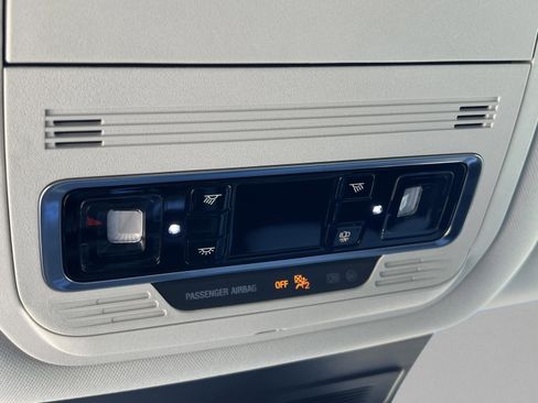 New 2026 Lincoln Nautilus Premier image 19