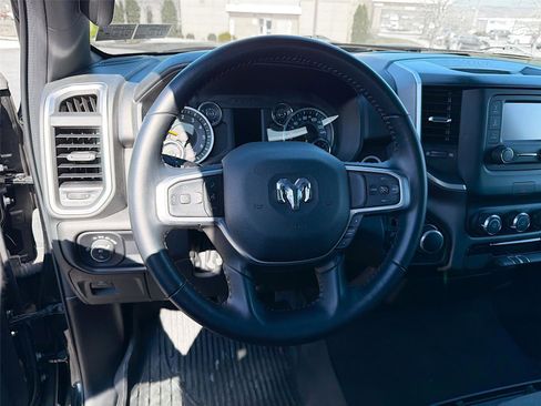 Used 2022 RAM 1500 Big Horn image 12