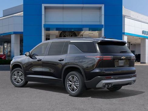 New 2026 Chevrolet Traverse LT w/ Driver Confidence Package image 3