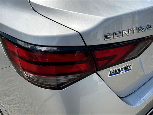 Used 2023 Nissan Sentra S FWD image 30