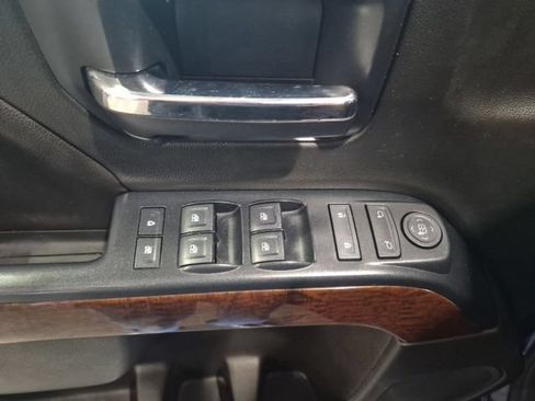 Used 2014 GMC Sierra 1500 SLE w/ SLE Value Package AWD/4WD image 16