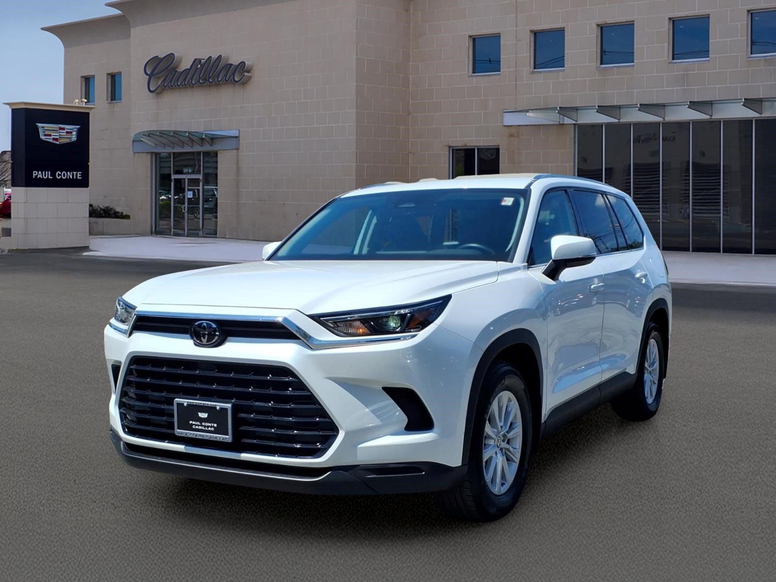 Used 2024 Toyota Grand Highlander AWD image 1